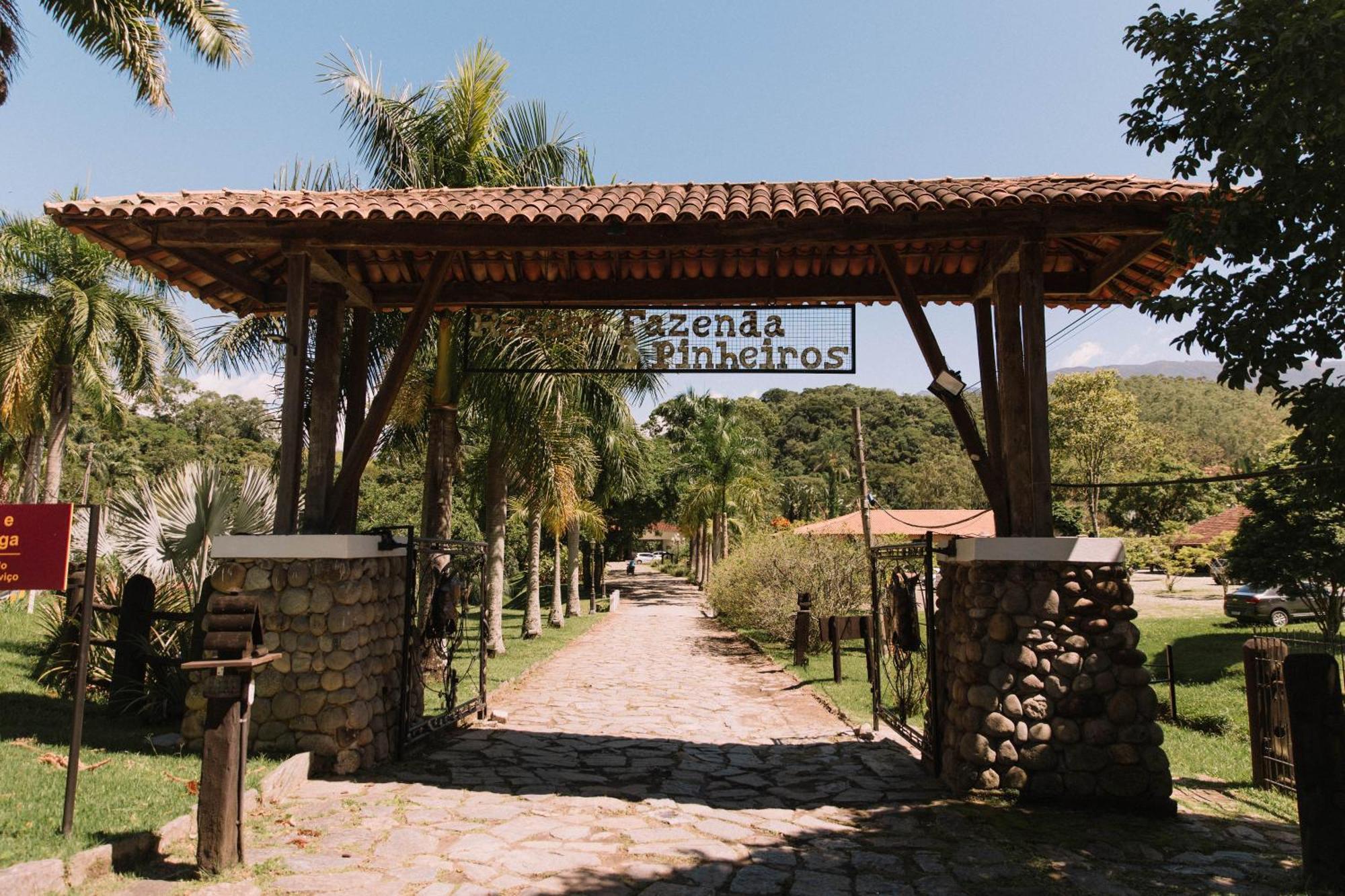 Resort Fazenda 3 Pinheiros Engenheiro Passos Buitenkant foto